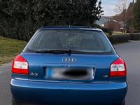 Gebraucht Audi A3 Ambiente 102 PS (75 kW) 2001 Blau Kleinwagen