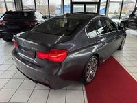 Gebraucht BMW 330 M Sport 252 PS (185 kW) 2016 Mineralgrau Limousine