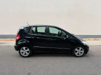 Gebraucht Mercedes A180 Avantgarde 109 PS (80 kW) 2012 Schwarz Kleinwagen