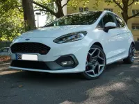 Gebraucht Ford Fiesta ST 200 PS (147 kW) 2019 Weiß Kleinwagen
