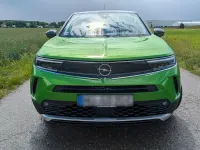 Gebraucht Opel Mokka-e Elegance 100 kW (136 PS) 2022 Grün SUV
