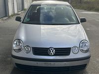 Gebraucht VW Polo United 54 PS (39 kW) 2004 Silber Kleinwagen