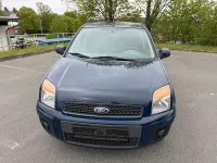 Usata Ford Fusion Trend 80 CV (58 kW) 2011 Blu Utilitaria