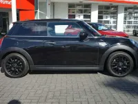 Gebraucht Mini ONE 102 PS (75 kW) 2019 Schwarz Kleinwagen