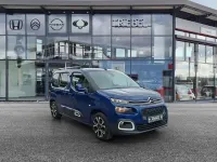 Gebraucht Citroën Berlingo Shine 131 PS (96 kW) 2019 Lackierung nachtblau/typ auss Van / Kleinbus