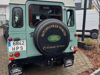 Gebraucht Land Rover Defender 122 PS (89 kW) 2013 Grün Kombi