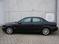 Gebraucht Jaguar X-type 145 PS (106 kW) 2009 Ultimate black . Limousine