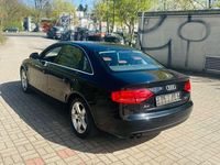 Second-hand Audi A4 Ambiente 160 CP (117 kW) 2008 Negru Berlinǎ