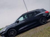 Gebraucht Ford Focus ST-Line 150 PS (110 kW) 2019 Schwarz Kombi