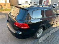 Gebraucht VW Passat 105 PS (77 kW) 2014 Schwarz Kombi