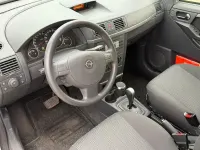 Usata Opel Meriva Edition 105 CV (77 kW) 2007 Argento Monovolume