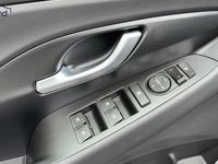 Gebraucht Hyundai i30 N Line 140 PS (102 kW) 2025 Grau / shadowgray Limousine