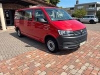 Gebraucht VW T6 150 PS (110 kW) 2018 Rot Van