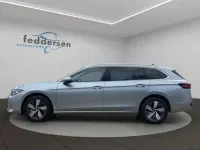 Gebraucht VW Passat Business 150 PS (110 kW) 2025 Oyster silver metallic (metallic) Kombi