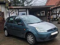 Gebraucht Ford Fiesta 80 PS (58 kW) 2002 Grün Kleinwagen