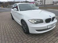 Gebraucht BMW 116 Advantage 122 PS (89 kW) 2009 Weiß Kleinwagen