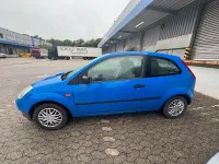 Gebraucht Ford Fiesta 60 PS (44 kW) 2003 Blau Kleinwagen
