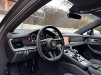 Gebraucht Porsche Panamera 4S Sport 441 PS (324 kW) 2023 Sonderlackierung aventuringrün Limousine