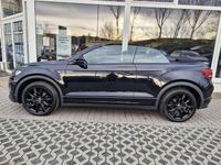 Gebraucht VW T-Roc Cabriolet R-line 150 PS (110 kW) 2021 Deep black perleffekt Cabrio