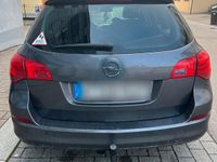 Gebraucht Opel Astra 131 PS (96 kW) 2012 Grau Kombi