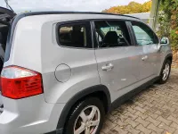 Gebraucht Chevrolet Orlando 142 PS (104 kW) 2012 Silber Van / Kleinbus