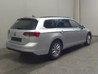 Gebraucht VW Passat Business 150 PS (110 kW) 2021 Silber Kombi