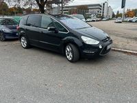 Gebraucht Ford S-MAX S 140 PS (102 kW) 2014 Schwarz Van / Kleinbus
