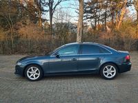 Gebraucht Audi A4 120 PS (88 kW) 2010 Grau Limousine