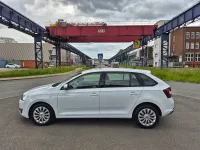 Gebraucht Skoda Rapid 95 PS (69 kW) 2018 Weiß Kleinwagen