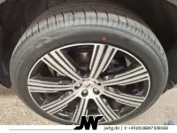 Gebraucht Volvo XC90 Plus 235 PS (172 kW) 2023 Platinum grey / metallic SUV