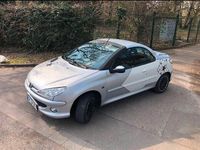 Gebraucht Peugeot 206 CC 109 PS (80 kW) 2005 Silber Cabrio