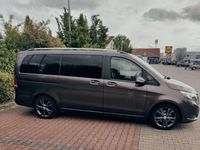 Gebraucht Mercedes V220 163 PS (119 kW) 2017 Braun Van / Kleinbus