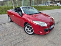 Gebraucht Renault Mégane Cabriolet Dynamique 140 PS (102 kW) 2010 Rot Cabrio