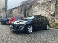 Gebraucht Peugeot 308 156 PS (114 kW) 2011 Schwarz Kleinwagen