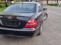 Gebraucht Mercedes E320 Avantgarde 204 PS (150 kW) 2004 Limousine