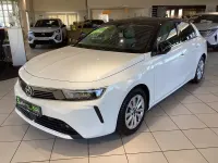 Gebraucht Opel Astra Elegance 131 PS (96 kW) 2023 Arktis weiss / dach in schwarz Limousine