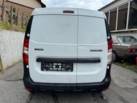 Gebraucht Dacia Dokker Essentiel 102 PS (75 kW) 2017 Weiß Van / Kleinbus