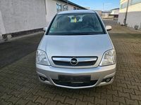 Gebraucht Opel Meriva 100 PS (73 kW) 2009 Silber Van / Kleinbus