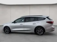 Gebraucht Ford Focus ST-Line X 155 PS (114 kW) 2025 Moondust silber metallic Kombi