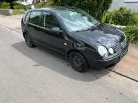 Gebraucht VW Polo 64 PS (47 kW) 2004 Schwarz Kleinwagen