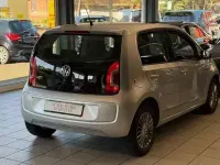 Usado VW up! 60 CV (44 kW) 2014 Plateado Utilitario