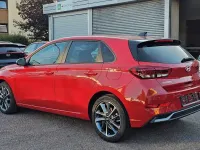 Gebraucht Hyundai i30 Advantage 101 PS (74 kW) 2024 Rot Limousine