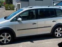 Gebraucht VW Touran Cross 140 PS (102 kW) 2009 Silber Van / Kleinbus