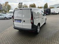 Neu VW Caddy 102 PS (75 kW) 2025 Weiß (candyweiß) Van / Kleinbus