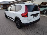 Gebraucht Dacia Jogger Expression 110 PS (80 kW) 2025 Weiß Van / Kleinbus
