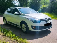 Gebraucht Renault Mégane 110 PS (80 kW) 2015 Weiß Limousine