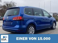 Gebraucht VW Sharan Highline 150 PS (110 kW) 2019 Blau metallic Van / Kleinbus