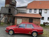 Gebraucht Alfa Romeo 75 120 PS (88 kW) 1992 Rot Limousine