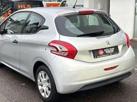 Gebraucht Peugeot 208 Access 68 PS (50 kW) 2014 Kleinwagen