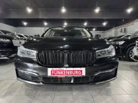 Gebraucht BMW 730L Sport Line 265 PS (194 kW) 2018 Schwarz Limousine